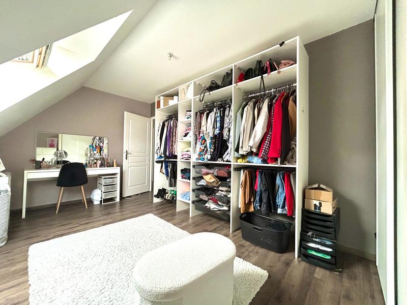 Maison - 93 m² - 4 pièces