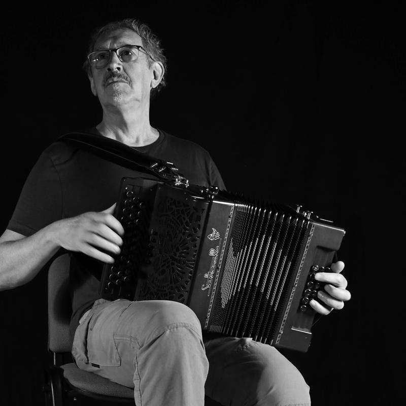 Concert Bal de Noël - Ballade avec un accordéon diatonique