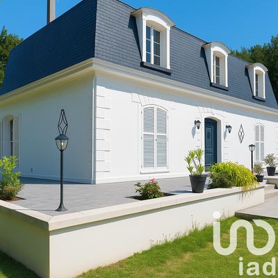 Maison - 154 m² - 5 pièces