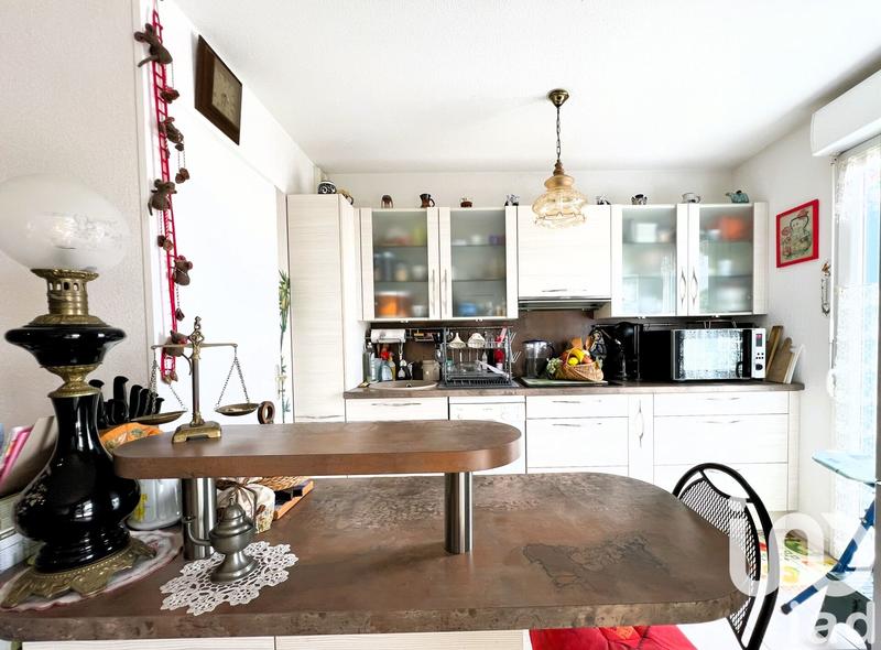 Appartement - 64 m² - 3 pièces