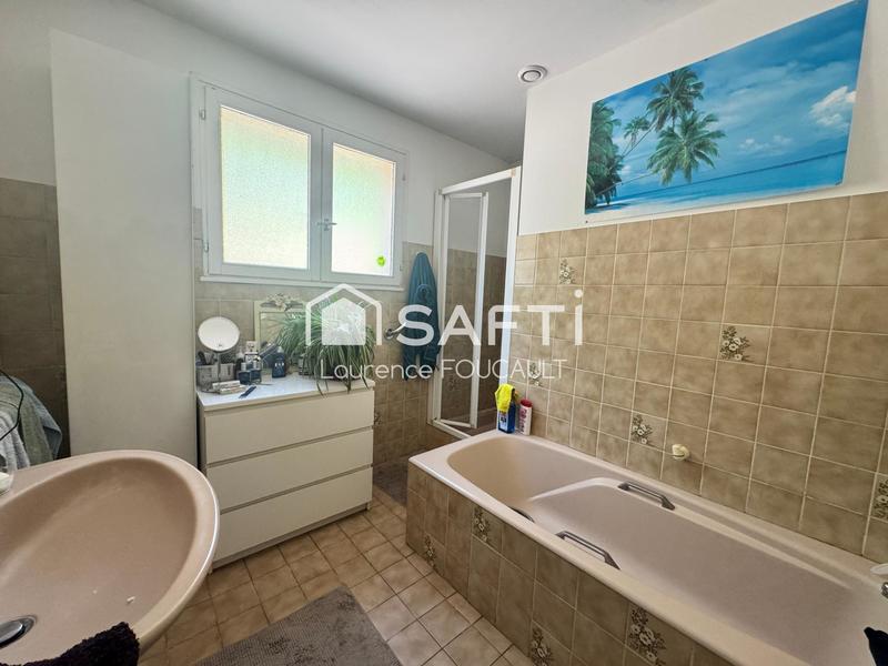 Maison - 137 m² - 5 pièces