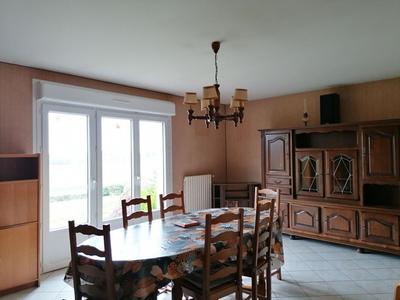 Maison - 136 m² - 6 pièces