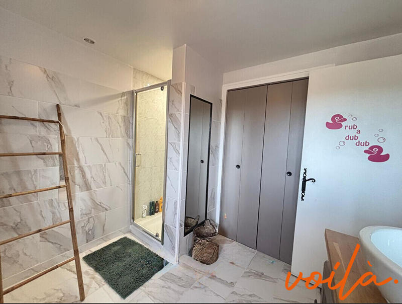 Maison - 120 m² - 4 pièces