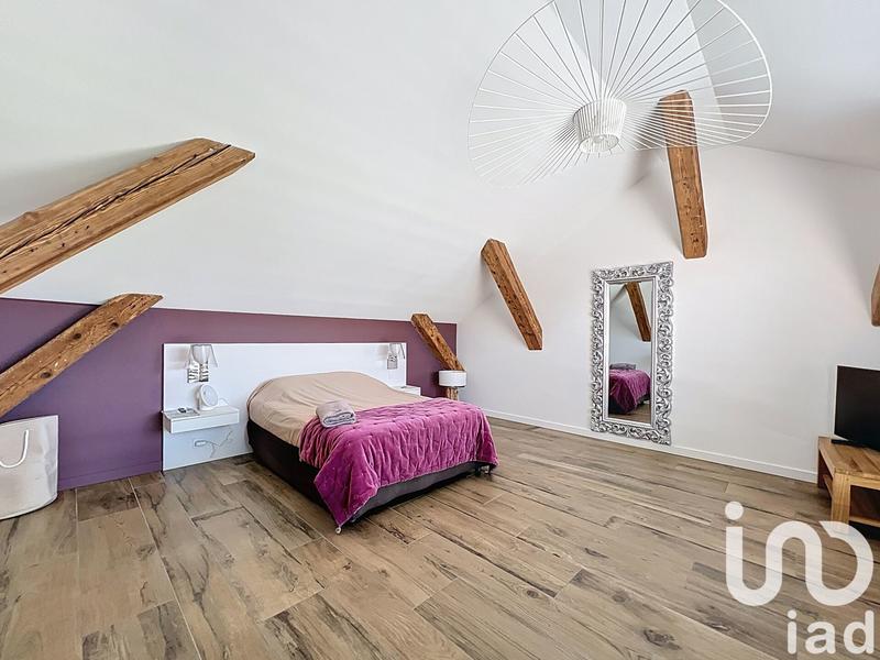 Appartement - 191 m² - 6 pièces