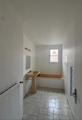 Appartement - 77 m² - 3 pièces