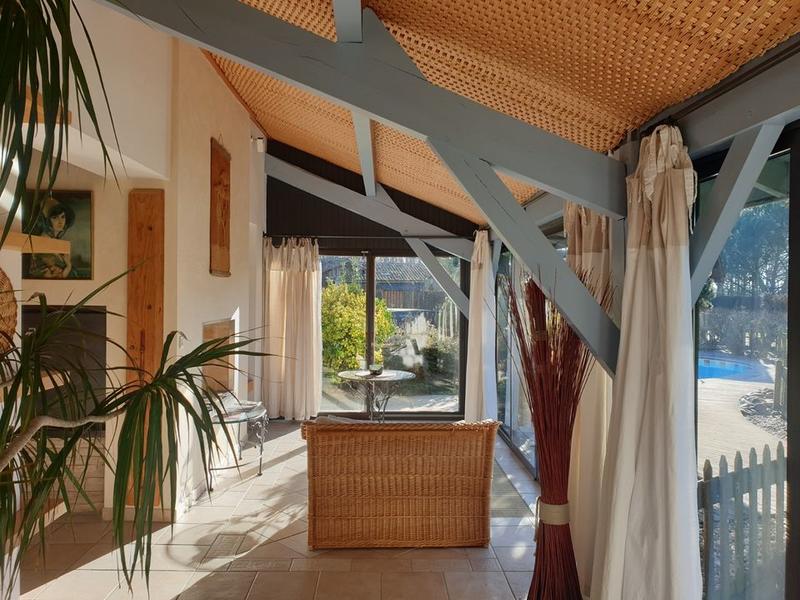 Maison chambre d'hôtes - 366 m² - 17 pièces