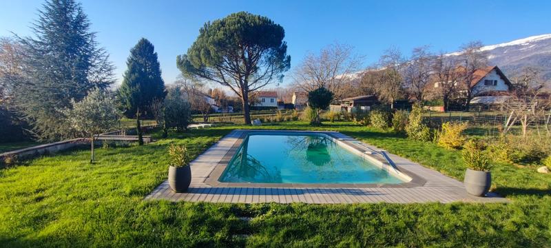 Maison - 211 m² - 7 pièces