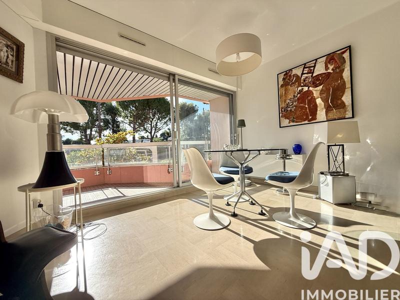 Appartement - 86 m² - 3 pièces