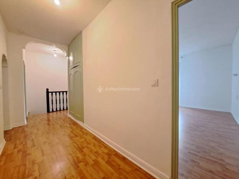 Appartement - 112 m² - 3 pièces