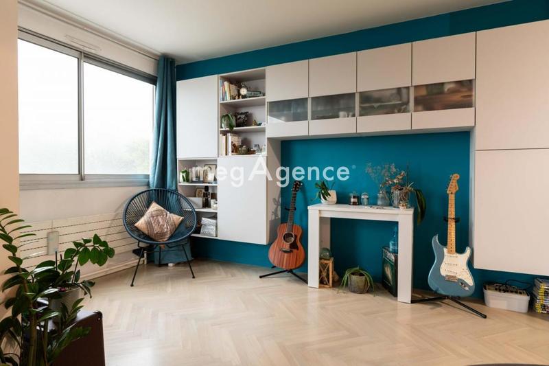 Appartement - 87 m² - 4 pièces