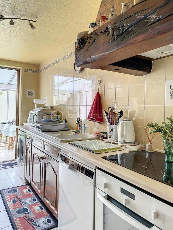 Maison - 147 m² - 7 pièces