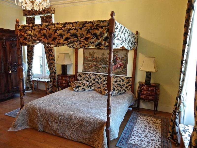 Manoir - 1 200 m² - 17 pièces