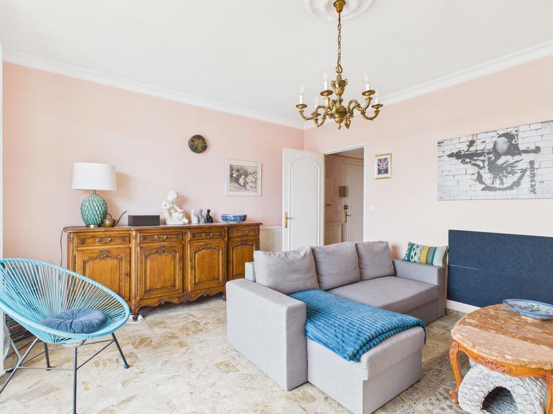 Appartement - 85 m² - 3 pièces