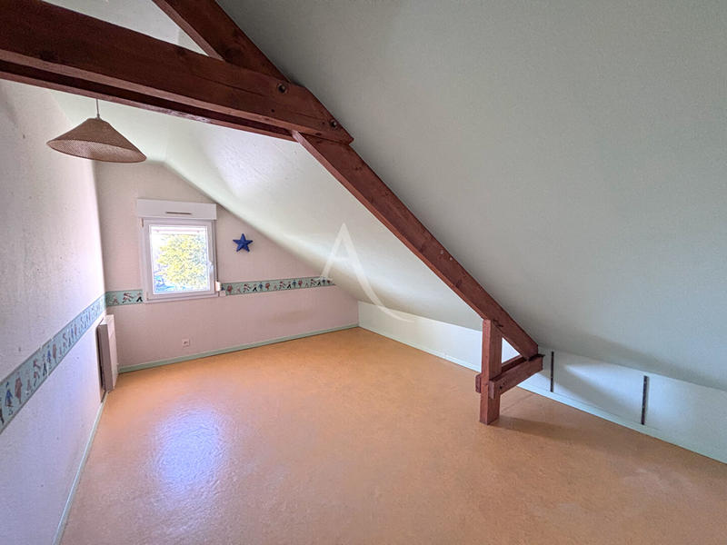 Maison - 159 m² - 8 pièces