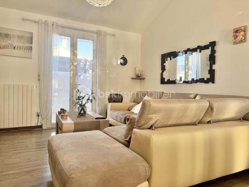 Maison - 121 m² - 5 pièces