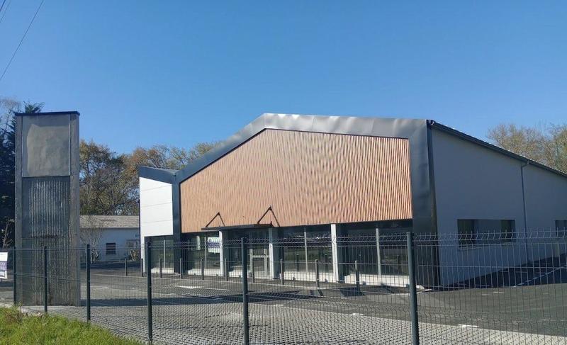 Local d'activité / Entrepôt - 976 m²