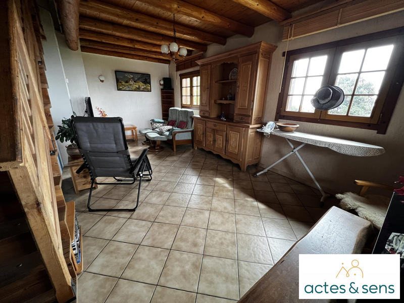 Maison - 110 m² - 5 pièces