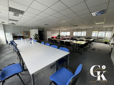 Bureau - 455 m²