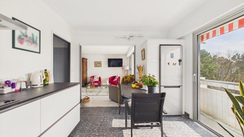 Appartement - 108 m² - 3 pièces