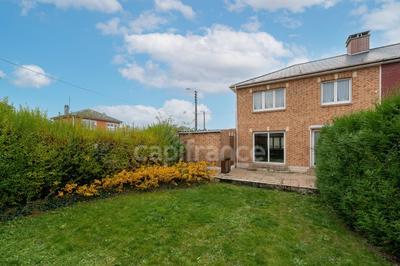 Maison - 80 m² - 5 pièces