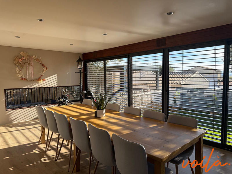 Maison - 182 m² - 5 pièces