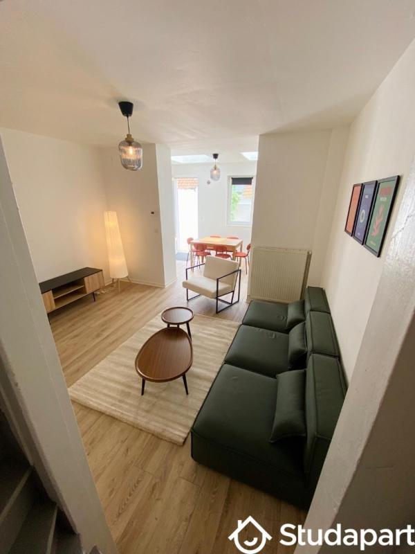 Chambre - 12 m² - 1 pièce