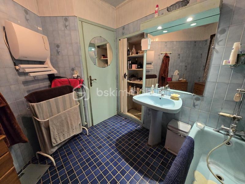 Pavillon - 261 m² - 10 pièces