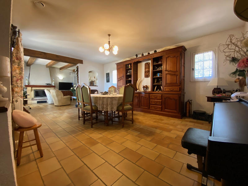 Maison - 151 m² - 5 pièces