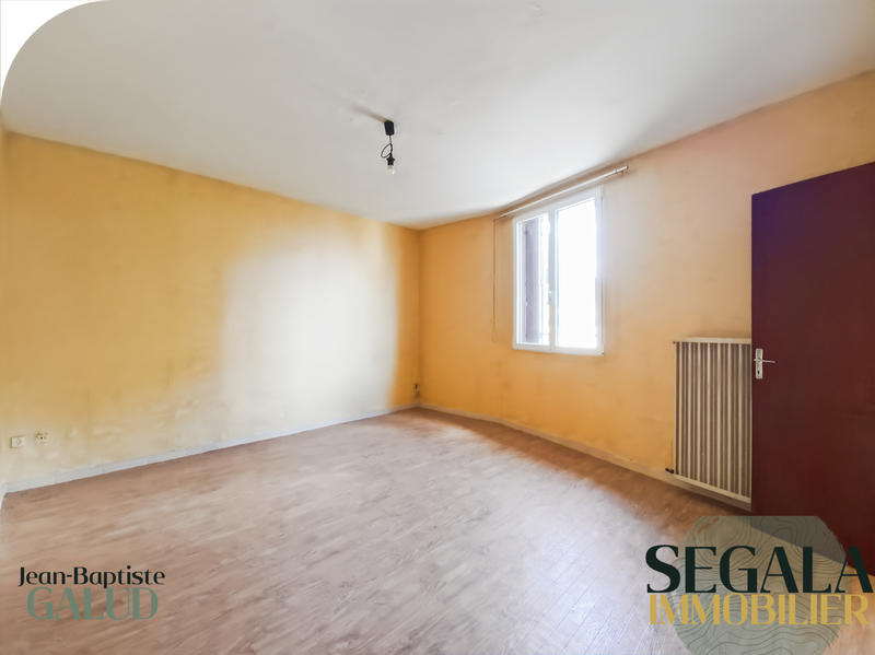 Maison - 96 m² - 4 pièces