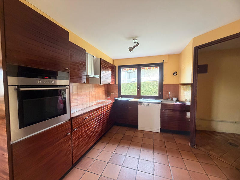 Maison - 97 m² - 3 pièces