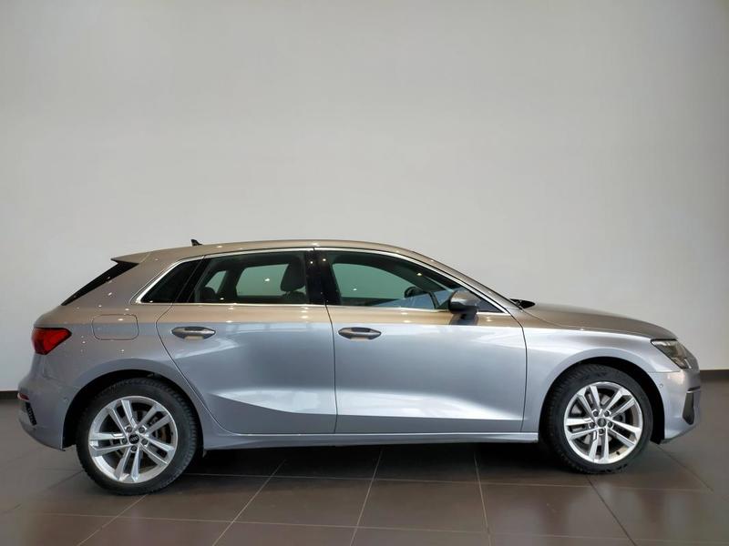 Audi A3 sportback 40 TFSIe 204 s tronic 6 Business line