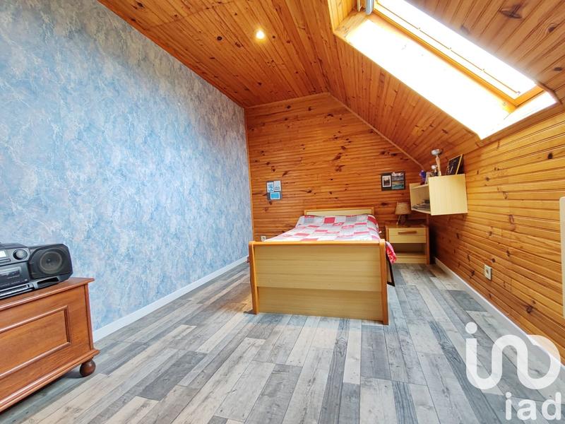 Maison - 95 m² - 5 pièces