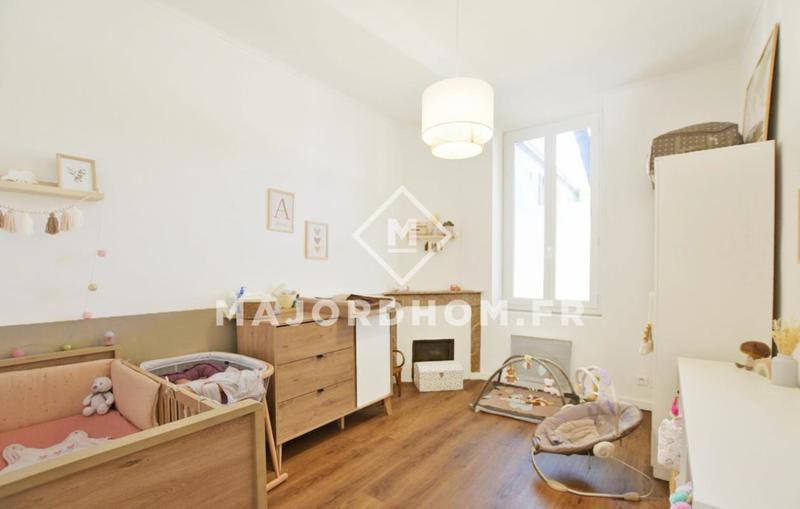 Appartement - 83 m² - 3 pièces