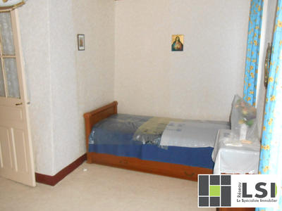 Maison - 65 m² - 6 pièces