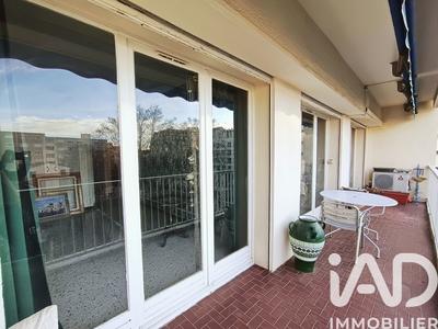 Appartement - 81 m² - 4 pièces