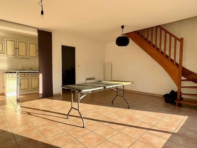 Maison - 157 m² - 8 pièces