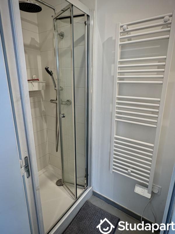 Chambre - 15 m² - 1 pièce