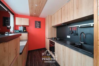 Appartement - 80 m² - 4 pièces