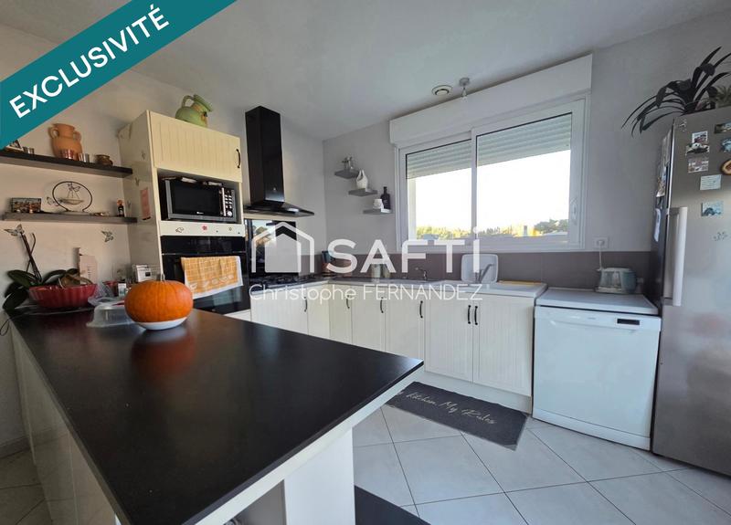 Maison - 303 m² - 10 pièces