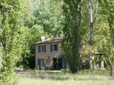 Villa - 305 m² - 9 pièces