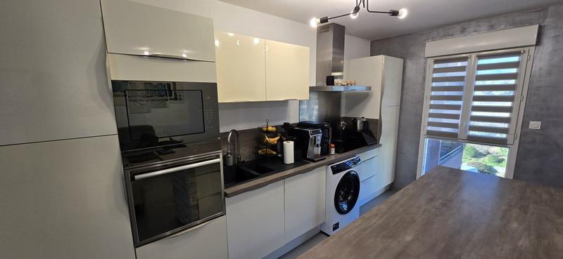 Appartement - 70 m² - 3 pièces