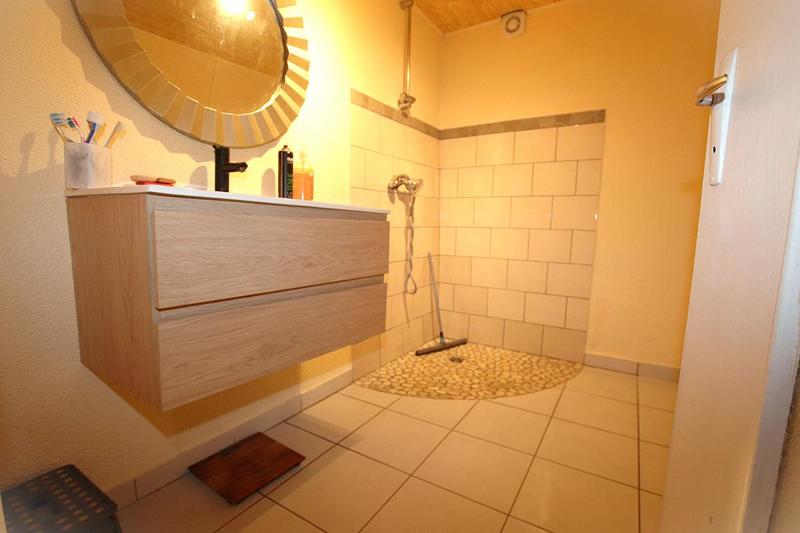 Villa - 80 m² - 4 pièces