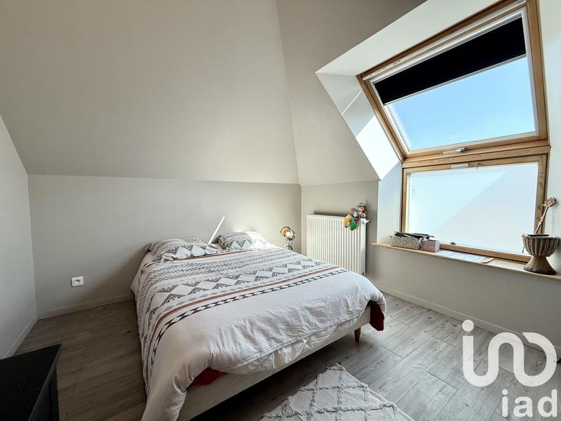 Maison - 250 m² - 10 pièces