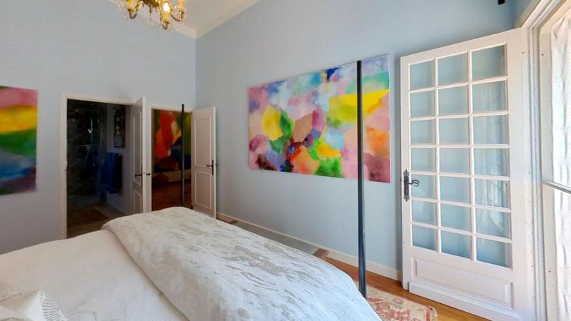 Maison traditionnelle - 203 m² - 8 pièces