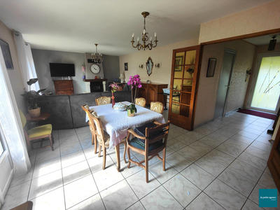 Maison - 128 m² - 5 pièces