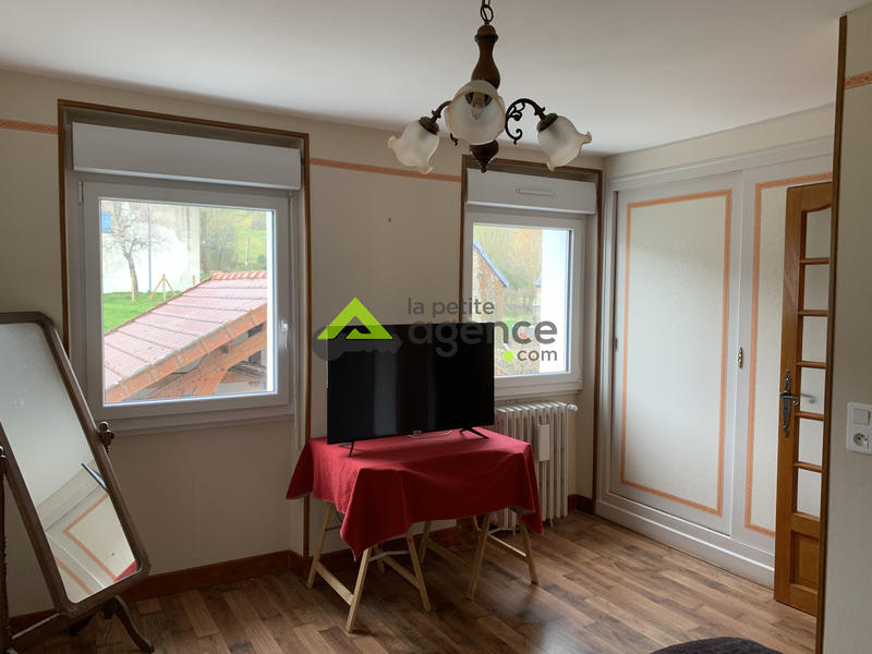 Propriété - 100 m² - 5 pièces