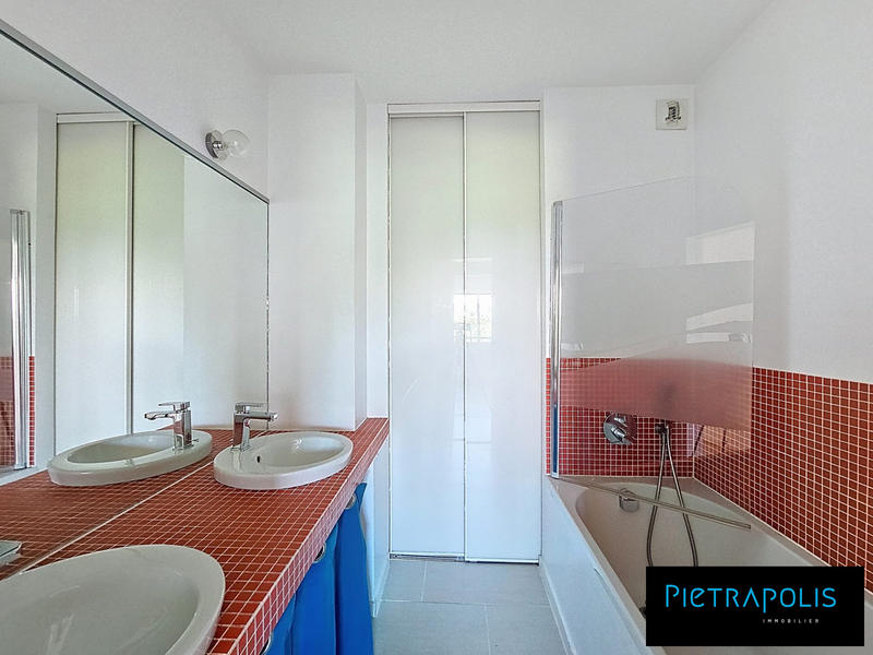 Appartement - 127 m² - 5 pièces