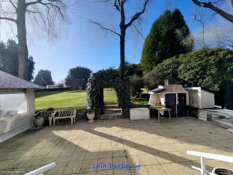 Maison - 162 m² - 6 pièces