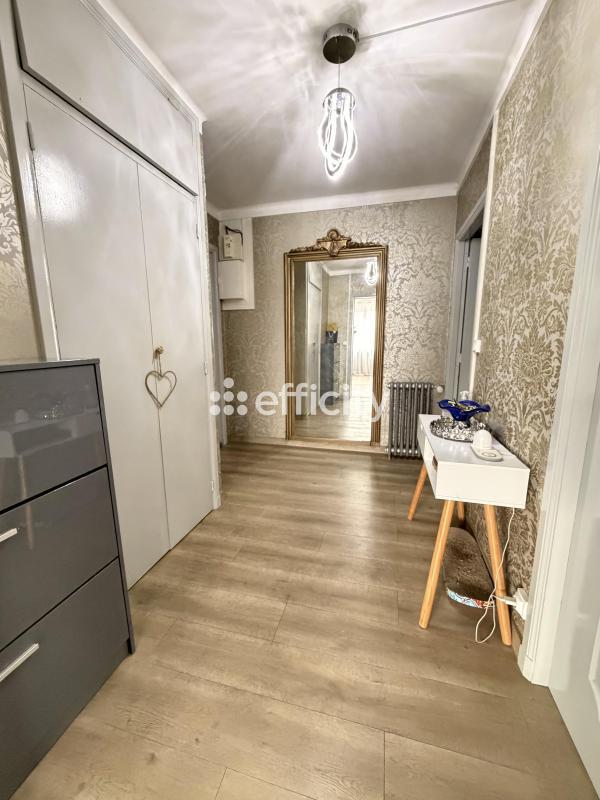 Appartement - 85 m² - 3 pièces