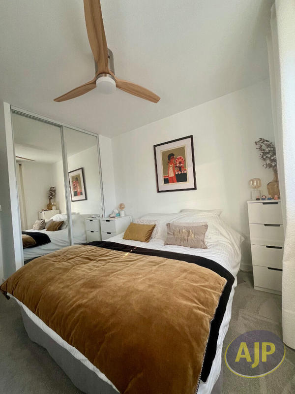 Appartement - 87 m² - 4 pièces